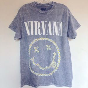 Nirvana Daisy Smiley Merch Vintage Washed T Shirt